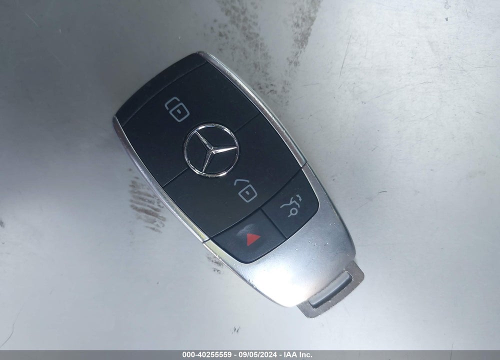 2020 MERCEDES-BENZ C 300 VIN: WDDWF8DB6LR539330