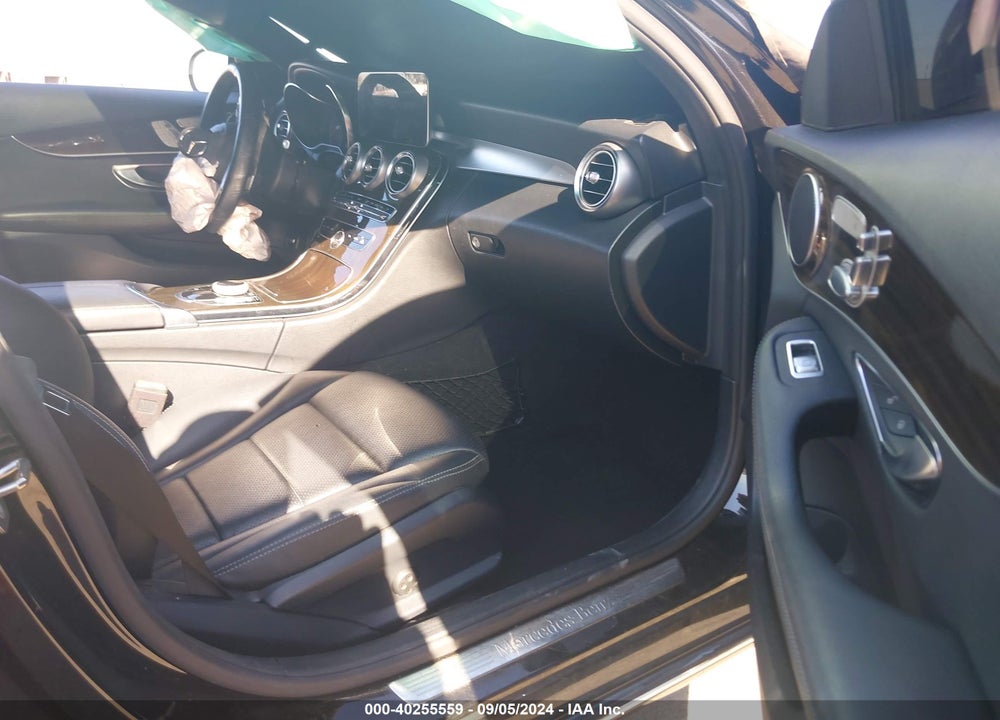 2020 MERCEDES-BENZ C 300 VIN: WDDWF8DB6LR539330