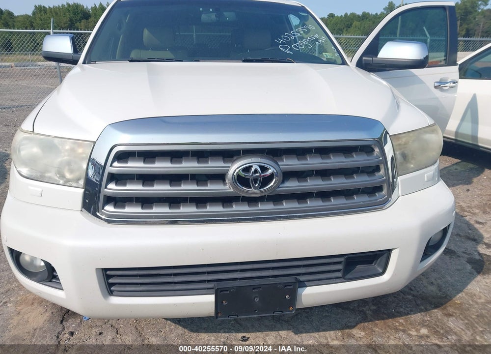 2011 TOYOTA SEQUOIA PLATINUM 5.7L V8 VIN: 5TDDY5G11BS041260