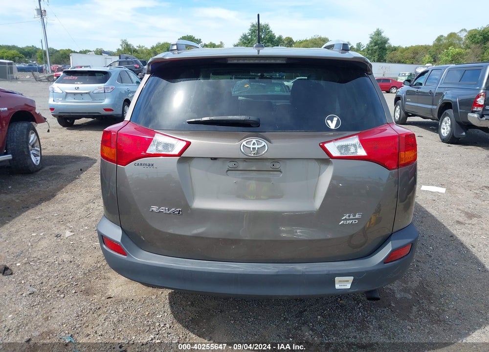 2013 TOYOTA RAV4 XLE VIN: 2T3RFREV4DW055907