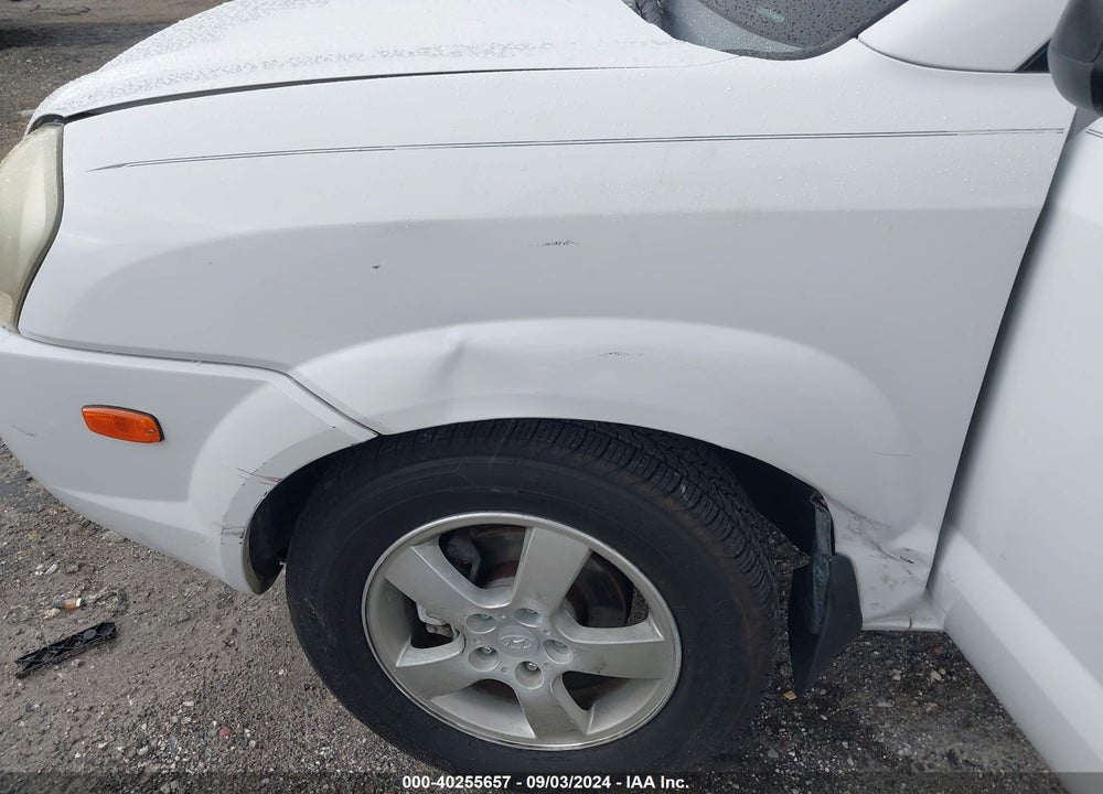 2007 HYUNDAI TUCSON GLS VIN: KM8JM12B07U568938