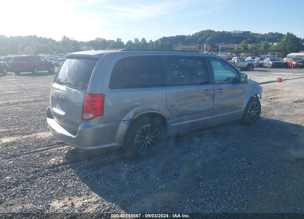 2017 DODGE GRAND CARAVAN GT VIN: 2C4RDGEG3HR766364