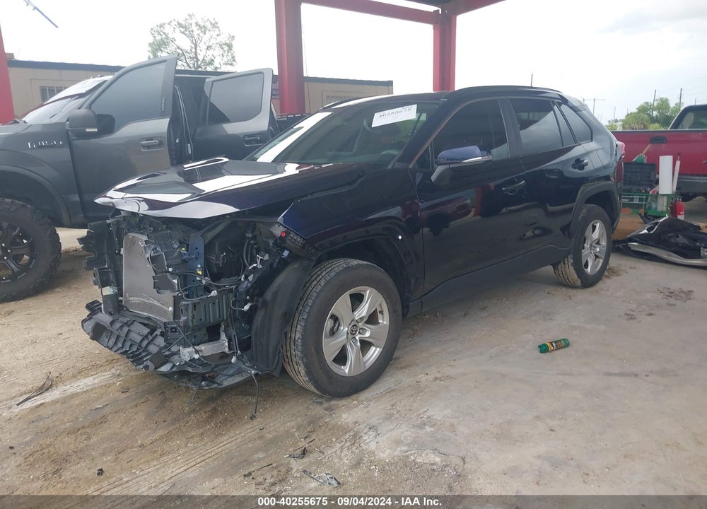 2021 TOYOTA RAV4 XLE VIN: 2T3W1RFV4MW182284