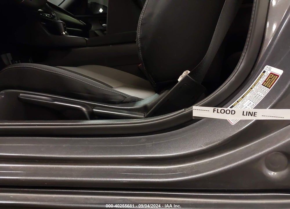 2017 HONDA CIVIC LX VIN: 2HGFC4B58HH310567