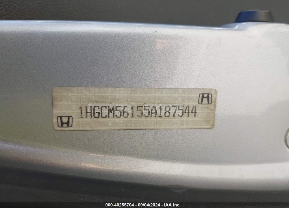 2005 HONDA ACCORD 2.4 DX VIN: 1HGCM56155A187544
