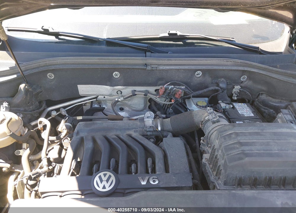2018 VOLKSWAGEN ATLAS 3.6L V6 SE/3.6L V6 SE W/TECHNOLOGY VIN: 1V2LR2CA7JC559028
