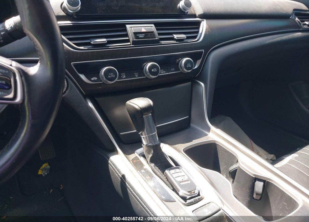 2018 HONDA ACCORD EX-L VIN: 1HGCV1F52JA070619