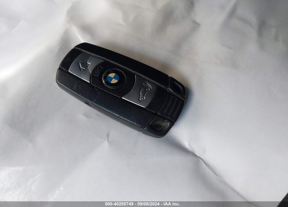 2011 BMW 328I VIN: WBADW7C50BE727304