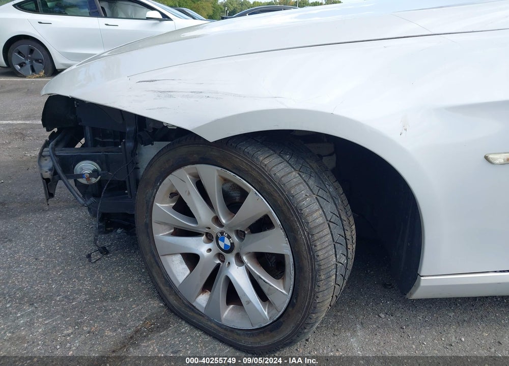 2011 BMW 328I VIN: WBADW7C50BE727304