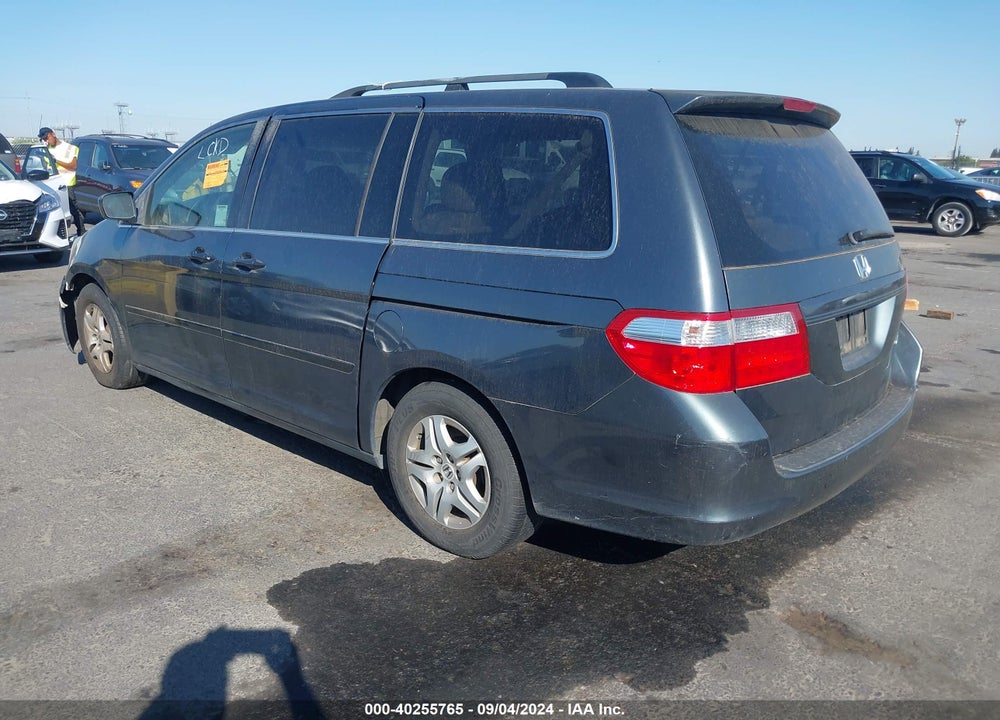 2005 HONDA ODYSSEY EX-L VIN: 5FNRL38645B020575