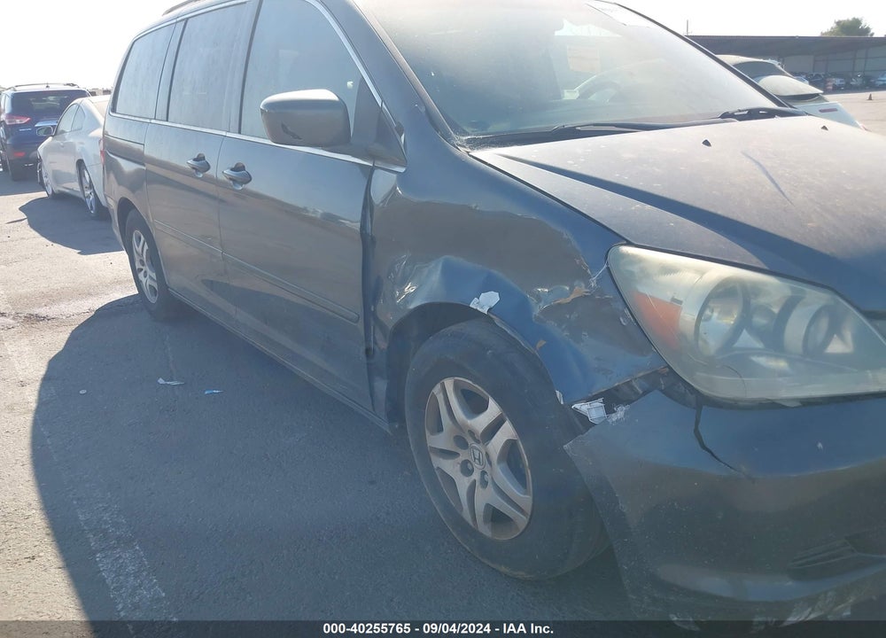 2005 HONDA ODYSSEY EX-L VIN: 5FNRL38645B020575