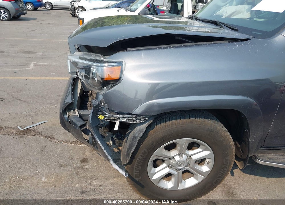 2018 TOYOTA 4RUNNER SR5 PREMIUM VIN: JTEBU5JR7J5590298