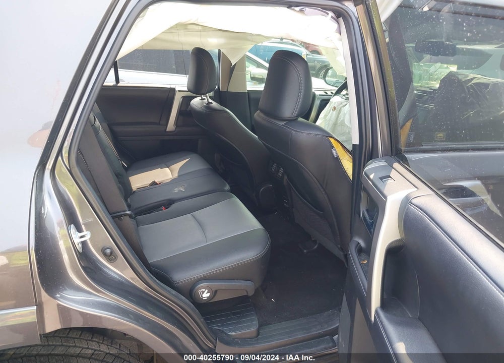 2018 TOYOTA 4RUNNER SR5 PREMIUM VIN: JTEBU5JR7J5590298