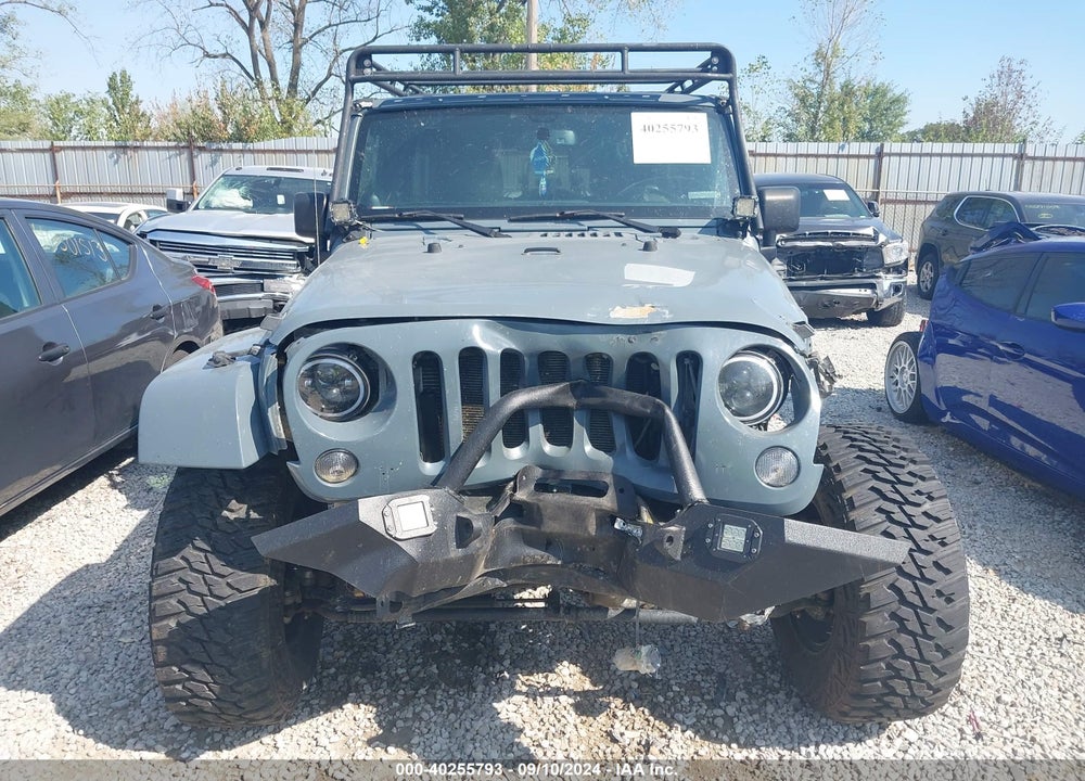 2014 JEEP WRANGLER UNLIMITED SAHARA VIN: 1C4BJWEG1EL260007