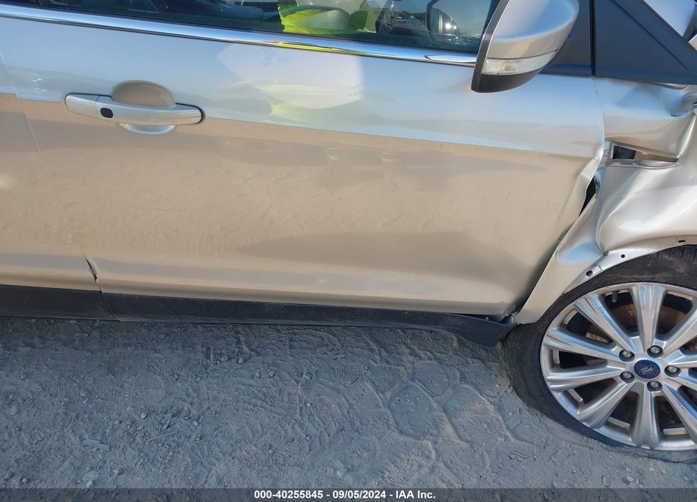 2017 FORD ESCAPE TITANIUM VIN: 1FMCU0JDXHUE05821