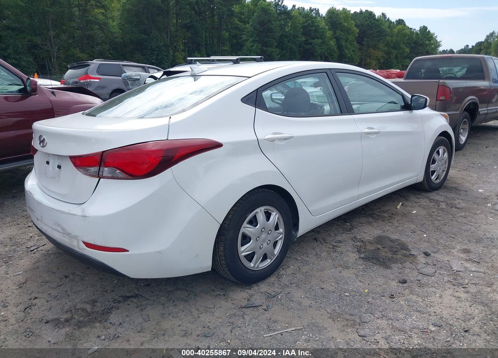 2016 HYUNDAI ELANTRA SE VIN: 5NPDH4AE0GH666588