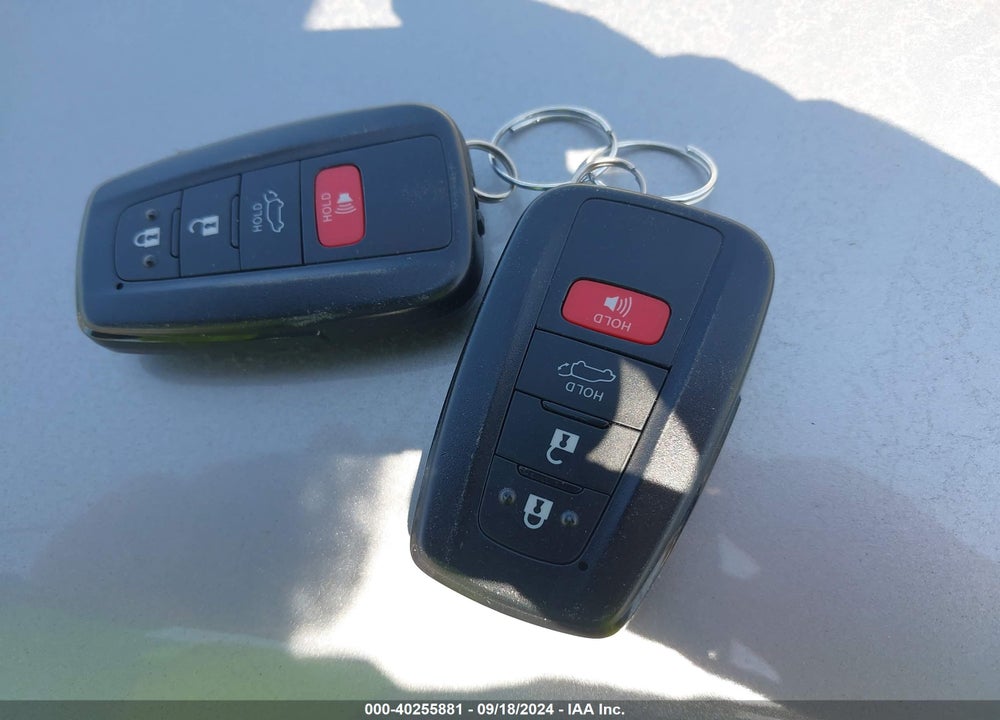 2019 TOYOTA RAV4 HYBRID XSE VIN: JTMEWRFV0KD515362