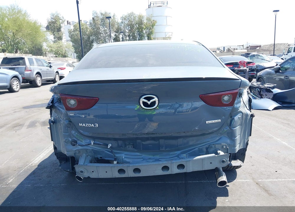 2022 MAZDA 3 CARBON EDITION VIN: 3MZBPACL4NM318429