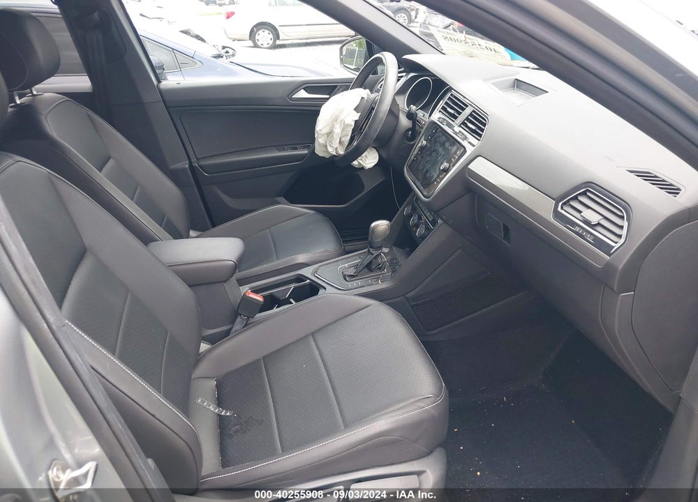 2021 VOLKSWAGEN TIGUAN 2.0T SE/2.0T SE R-LINE BLACK/2.0T SEL VIN: 3VV3B7AX8MM127336