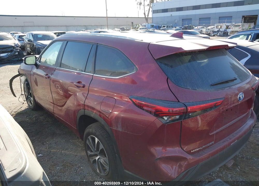 2023 TOYOTA HIGHLANDER HYBRID XLE VIN: 5TDKBRCH8PS583014