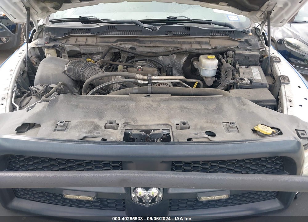 2018 RAM 2500 TRADESMAN 4X2 8' BOX VIN: 3C7WR4HJ1JG211146