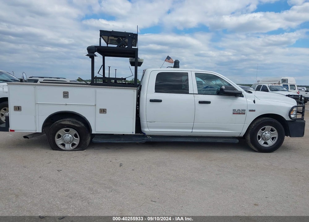 2018 RAM 2500 TRADESMAN 4X2 8' BOX VIN: 3C7WR4HJ1JG211146