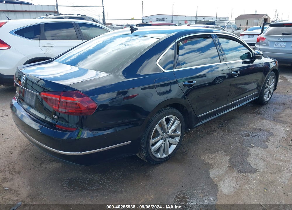 2017 VOLKSWAGEN PASSAT 1.8T SEL PREMIUM VIN: 1VWCT7A34HC066435