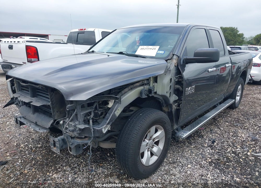 2017 RAM 1500 SLT QUAD CAB 4X2 6'4 BOX VIN: 1C6RR6GG7HS678822