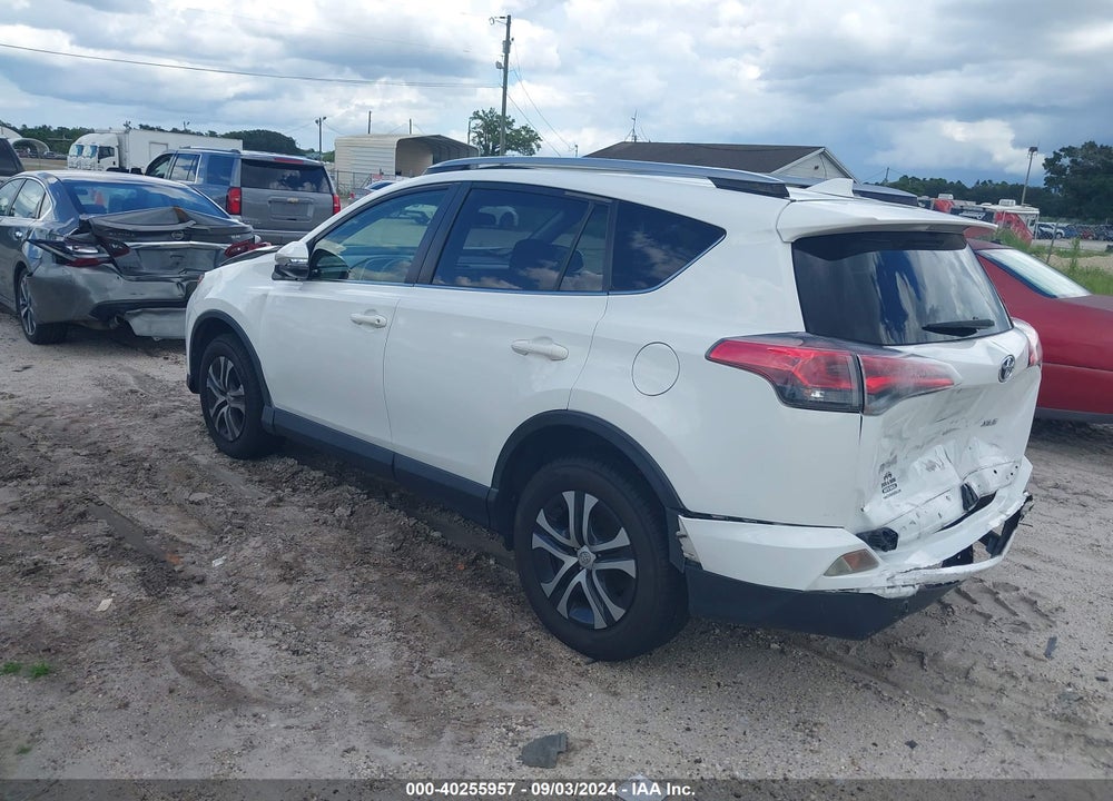 2018 TOYOTA RAV4 XLE VIN: JTMWFREV0JJ168198
