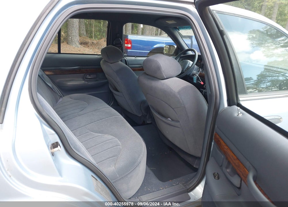 1999 MERCURY GRAND MARQUIS GS VIN: 2MEFM74W4XX710177