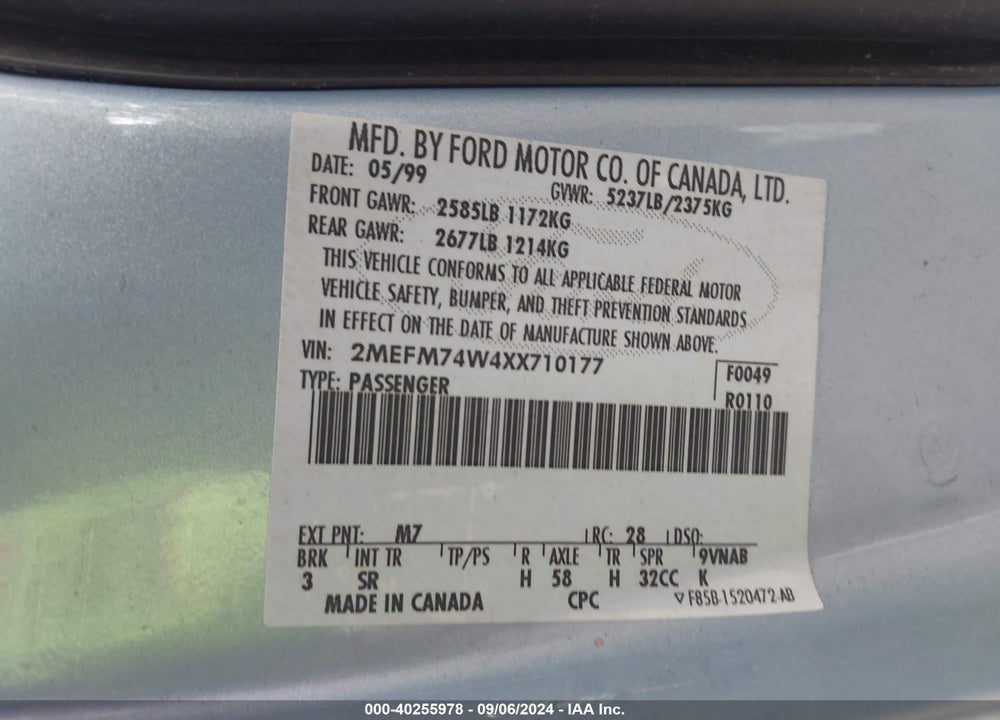 1999 MERCURY GRAND MARQUIS GS VIN: 2MEFM74W4XX710177