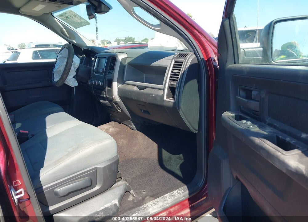 2016 RAM 1500 EXPRESS VIN: 3C6RR7KT4GG301607