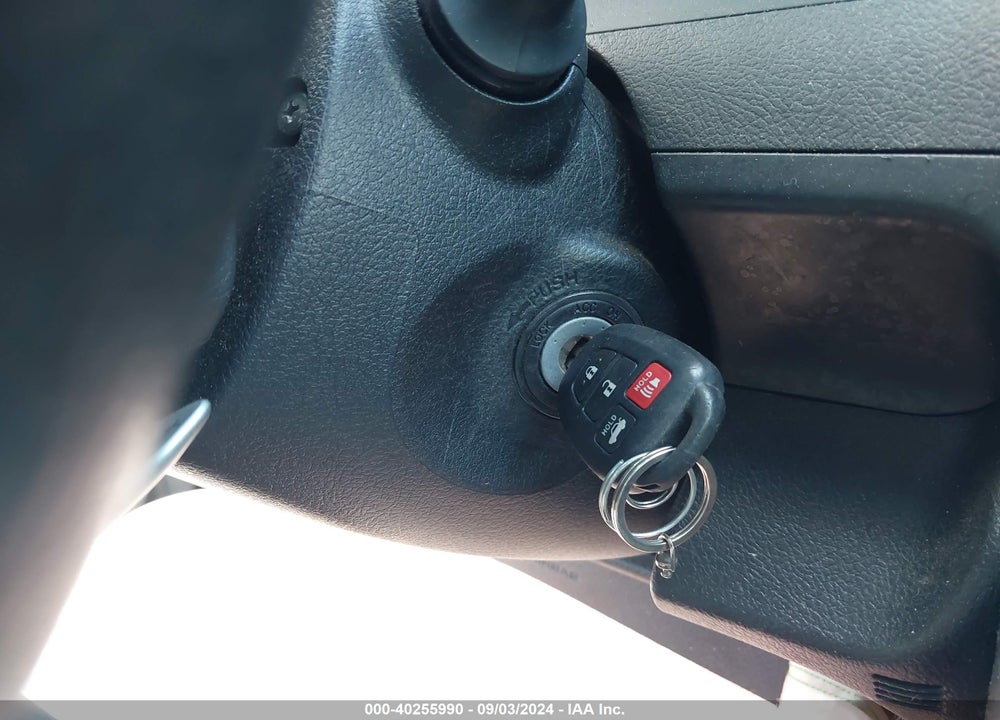 2014 TOYOTA CAMRY SE VIN: 4T1BF1FK0EU353887