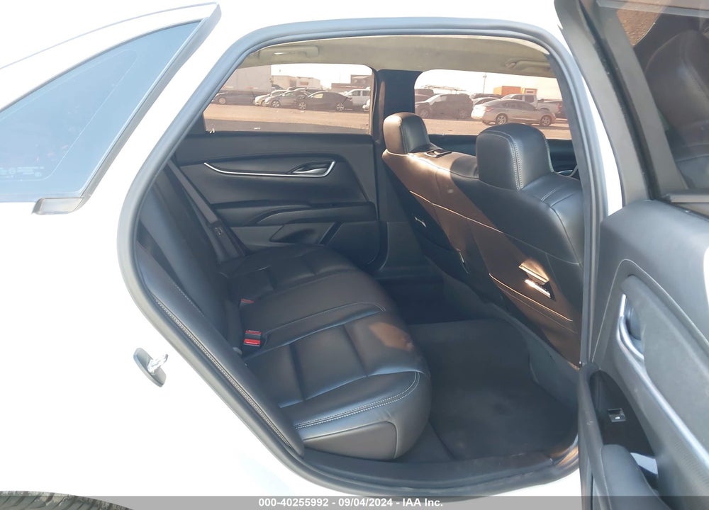 2015 CADILLAC XTS V4U COACHBUILDER LIMOUSINE VIN: 2GEXG6U3XF9550460