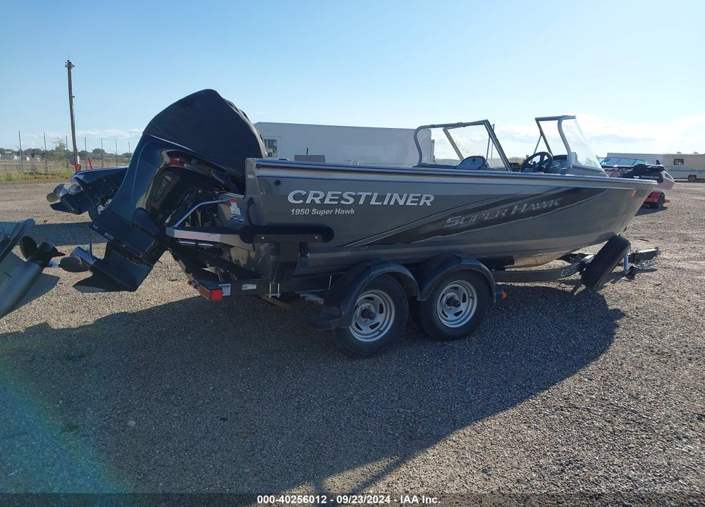 2015 CRESTLINER OTHER VIN: CRCHD128H415