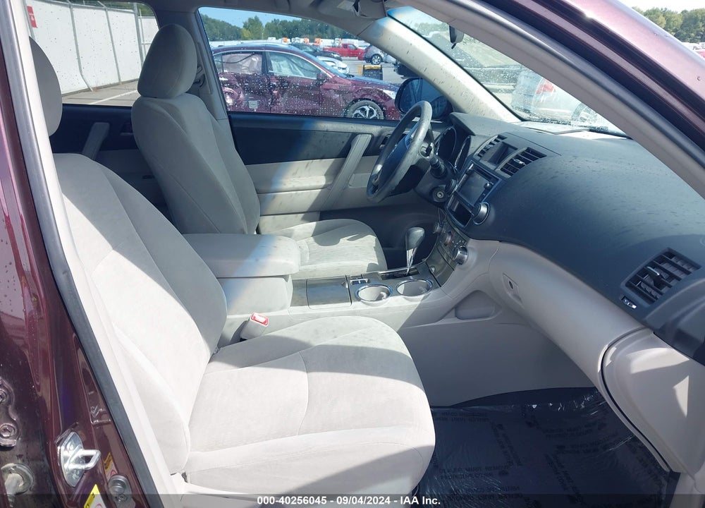2013 TOYOTA HIGHLANDER BASE PLUS V6 VIN: 5TDZK3EH7DS133147