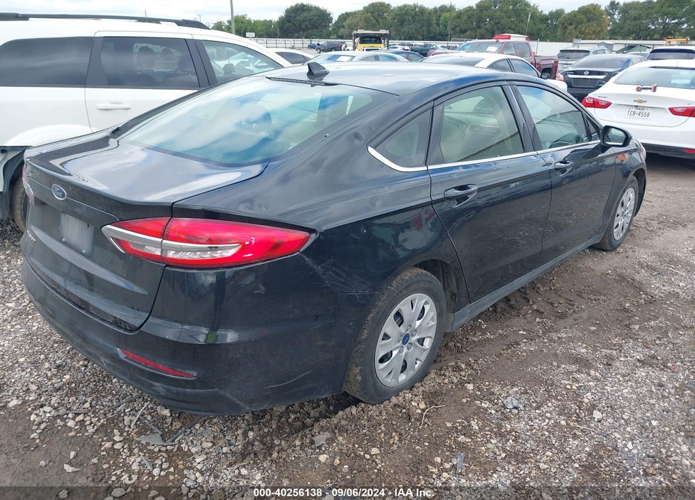 2020 FORD FUSION VIN: 3FA6P0G71LR169379