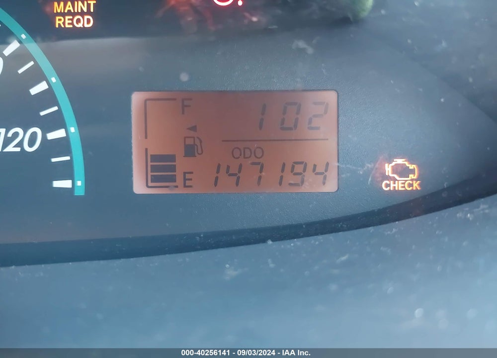 2011 TOYOTA YARIS VIN: JTDBT4K35B1407663