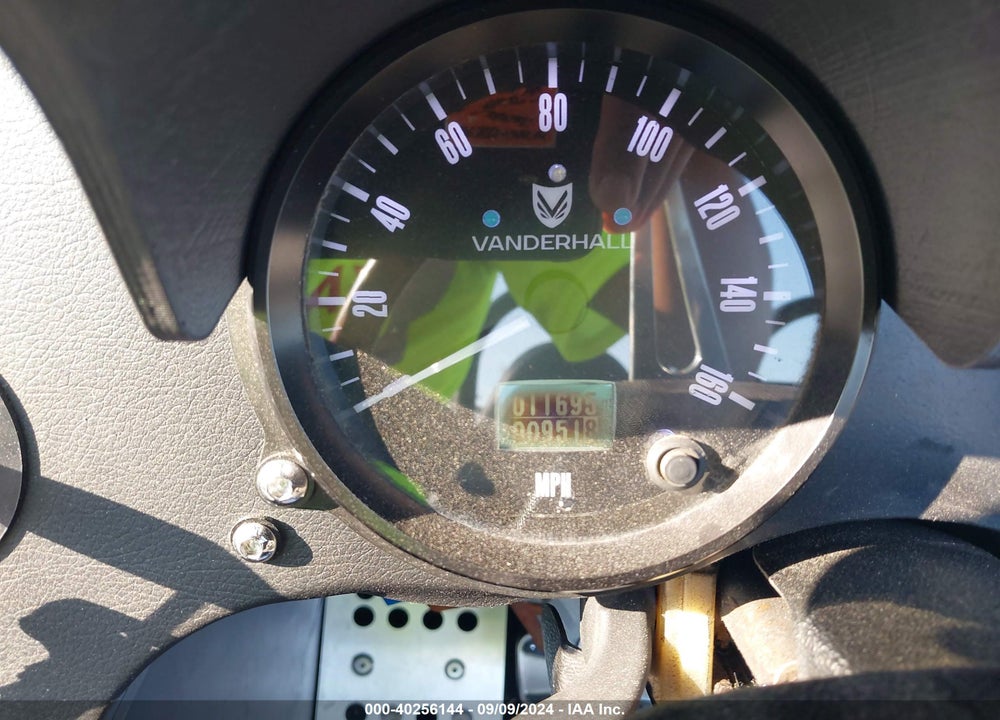 2018 VANDERHALL VENICE VIN: 1V9TV2007JR190290