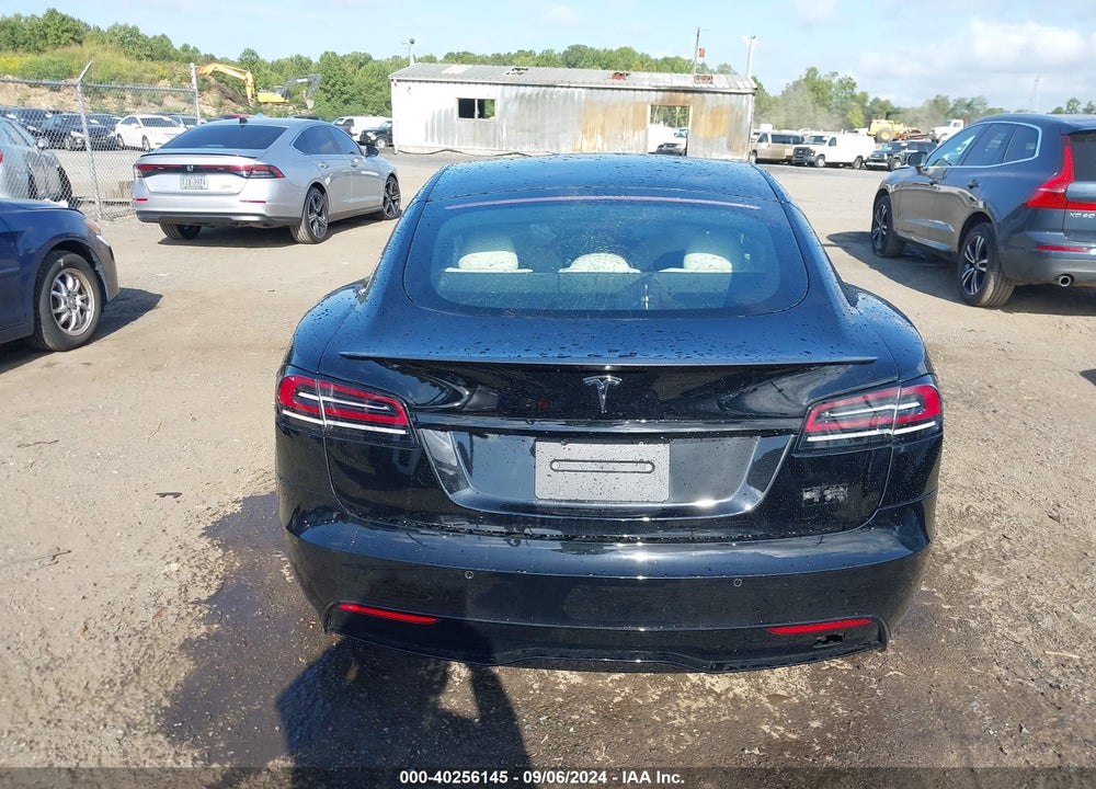 2022 TESLA MODEL S PLAID TRI MOTOR ALL-WHEEL DRIVE VIN: 5YJSA1E64NF486989