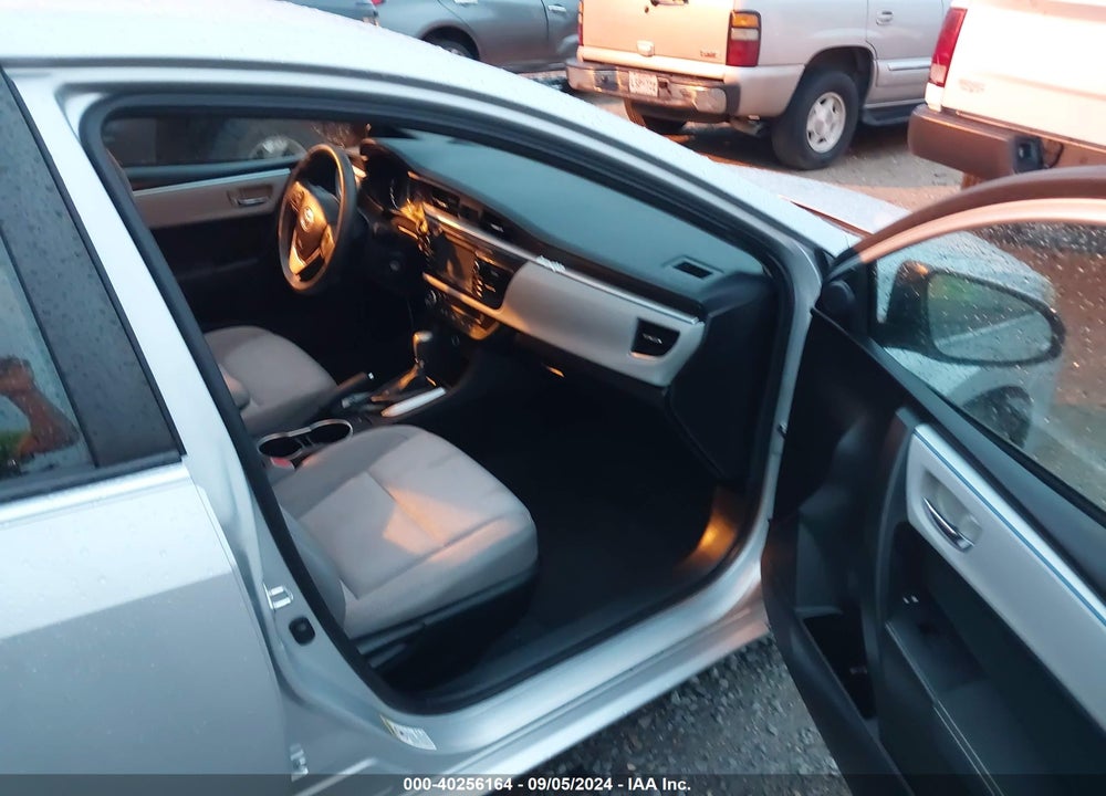 2016 TOYOTA COROLLA LE VIN: 5YFBURHE2GP396885