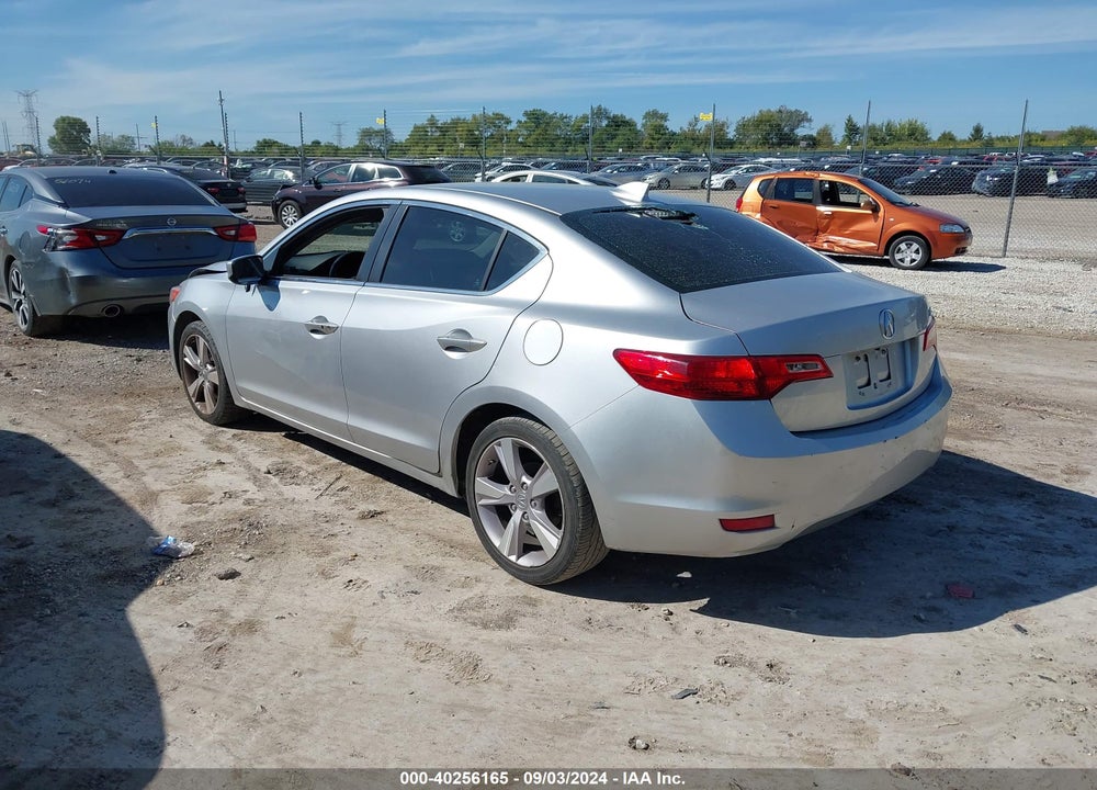2014 ACURA ILX 2.0L VIN: 19VDE1F30EE003580