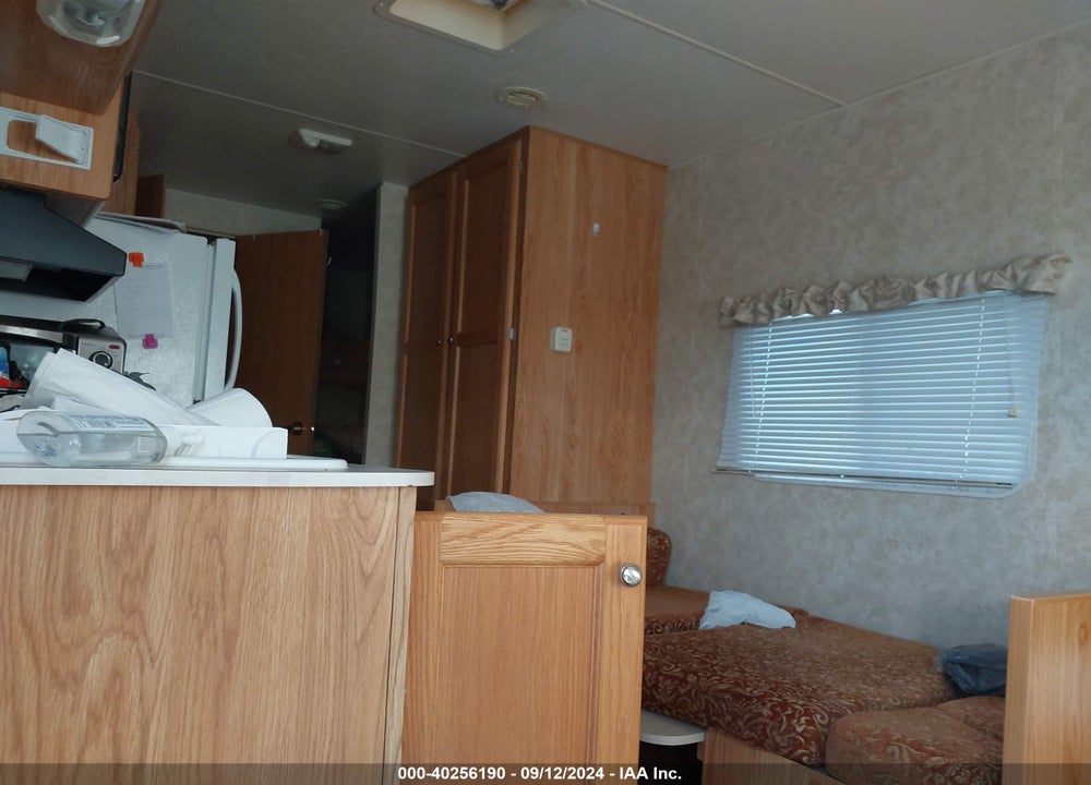2006 HOLIDAY RAMBLER RAMBLER VIN: 1KB131L226E159957