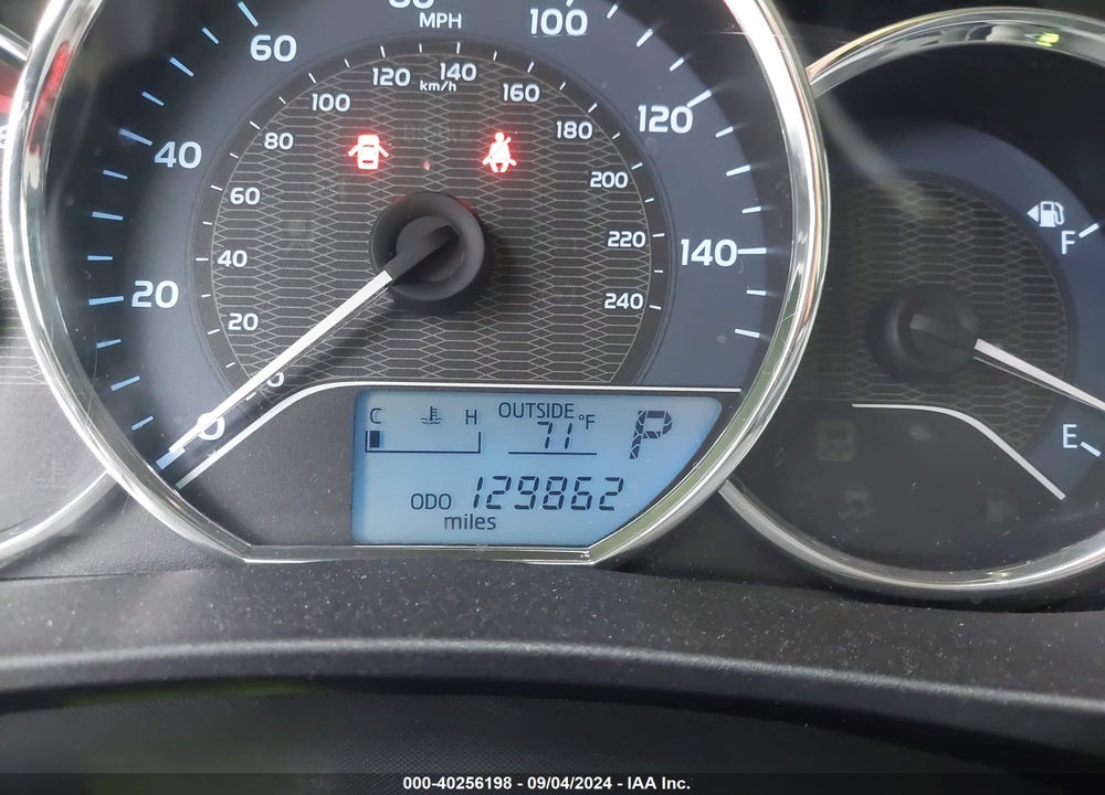 2015 TOYOTA COROLLA LE VIN: 5YFBURHE7FP240193