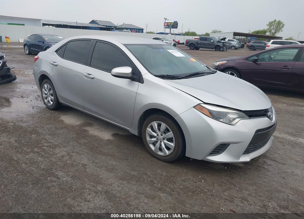 2015 TOYOTA COROLLA LE VIN: 5YFBURHE7FP240193