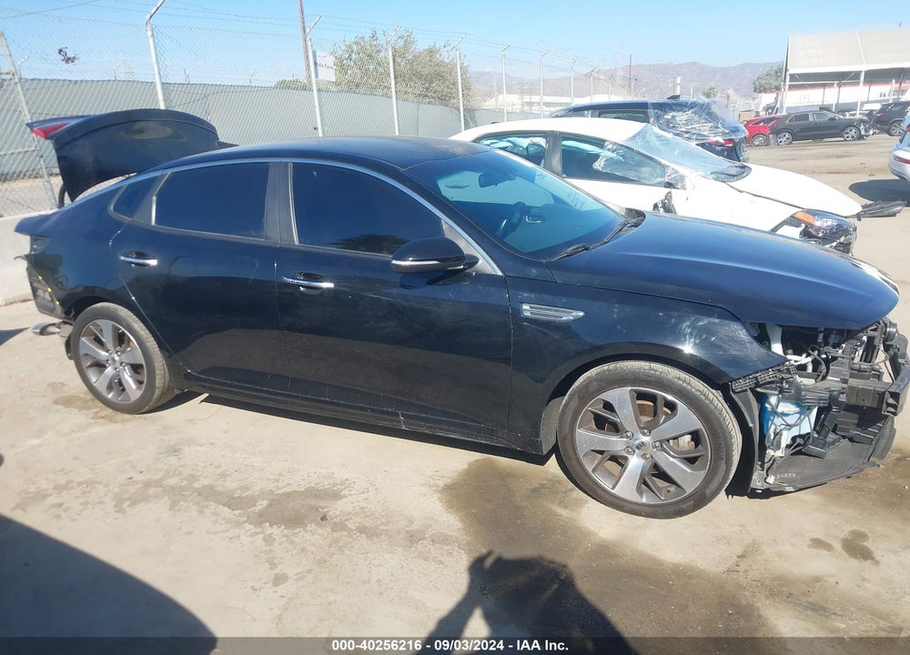 2020 KIA OPTIMA S VIN: 5XXGT4L31LG412045