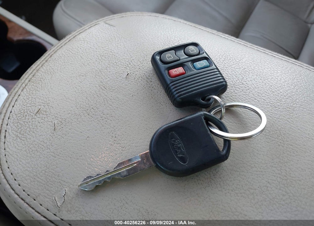 2007 FORD FIVE HUNDRED SEL VIN: 1FAHP24167G144348