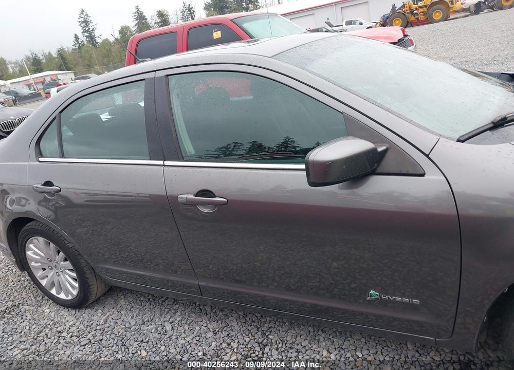 2010 FORD FUSION HYBRID VIN: 3FADP0L30AR139006