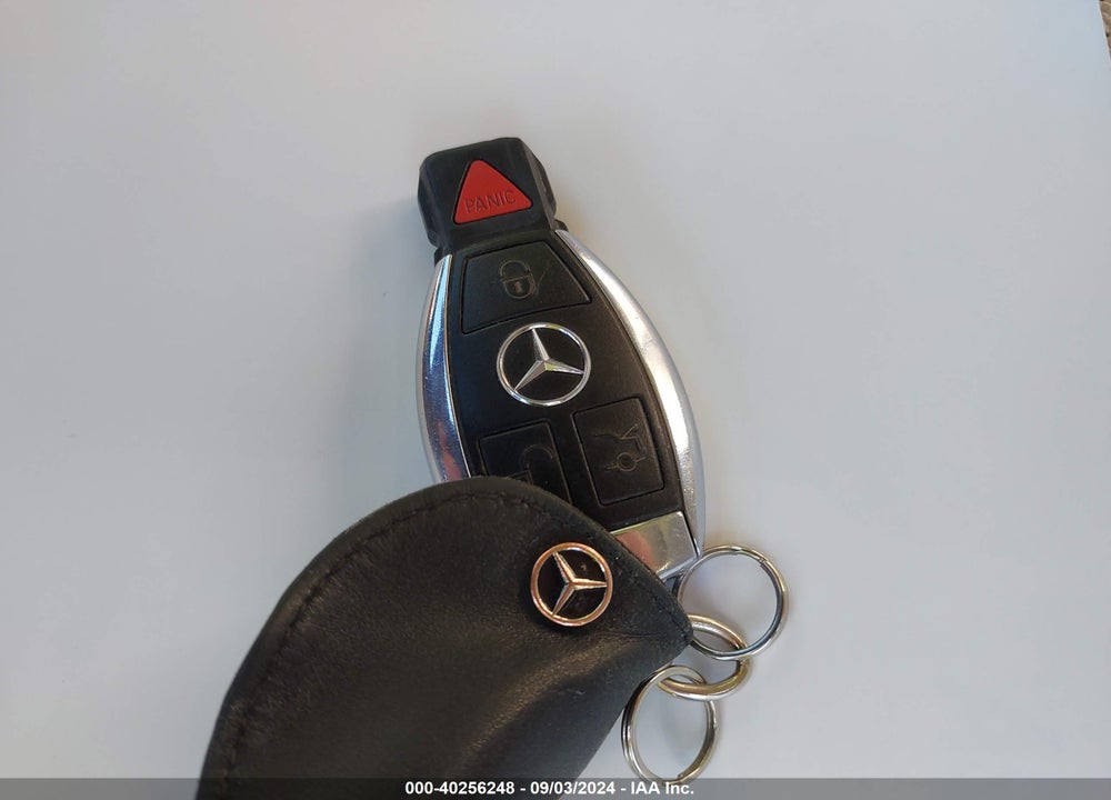 2012 MERCEDES-BENZ C 300 LUXURY 4MATIC/SPORT 4MATIC VIN: WDDGF8BBXCA647715