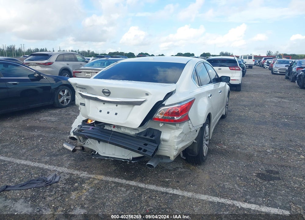 2015 NISSAN ALTIMA 2.5 S VIN: 1N4AL3AP1FC142847
